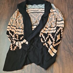 Charlotte Russe Black and Tan Cardigan Sweater